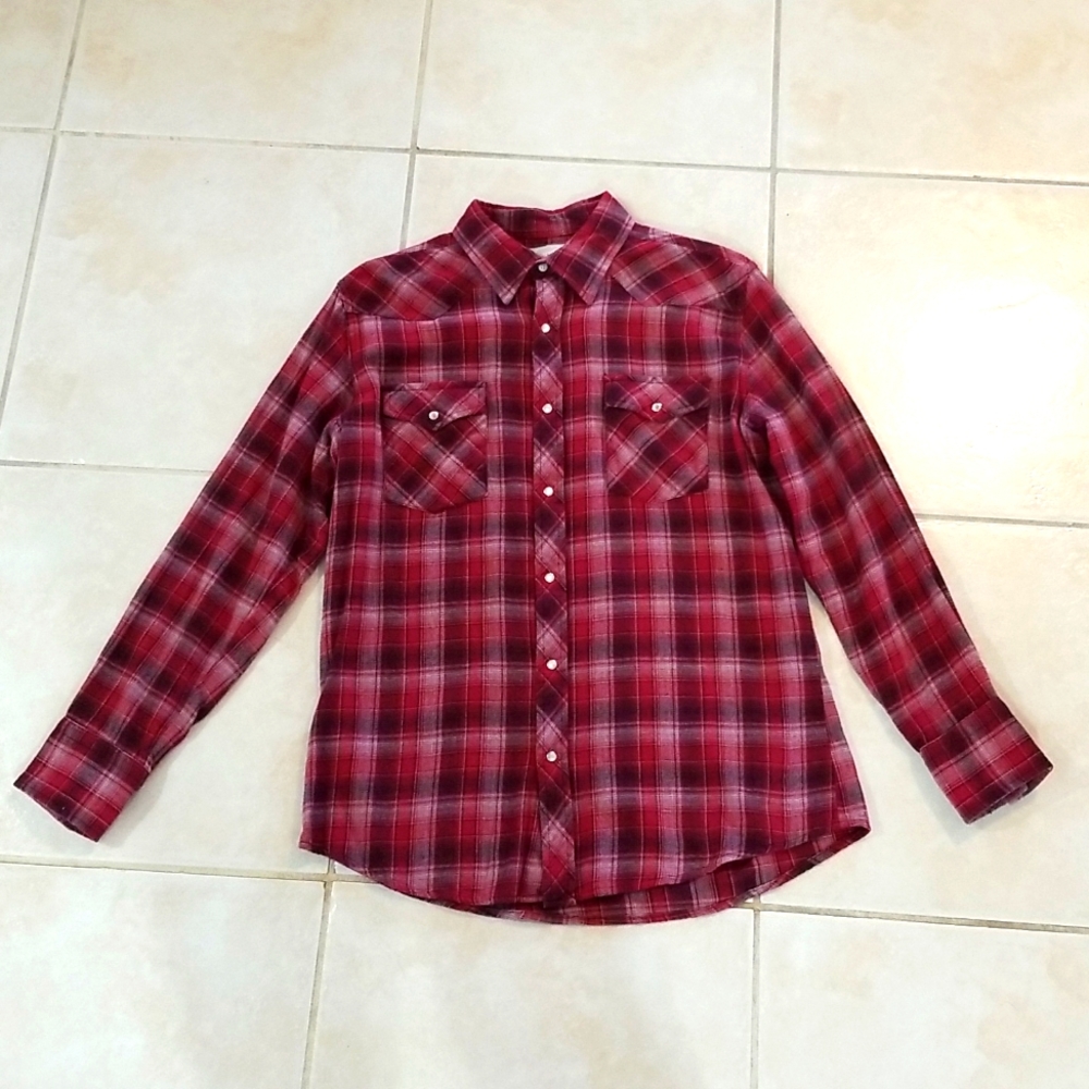 Wrangler pearl snap flannel shirt size Large